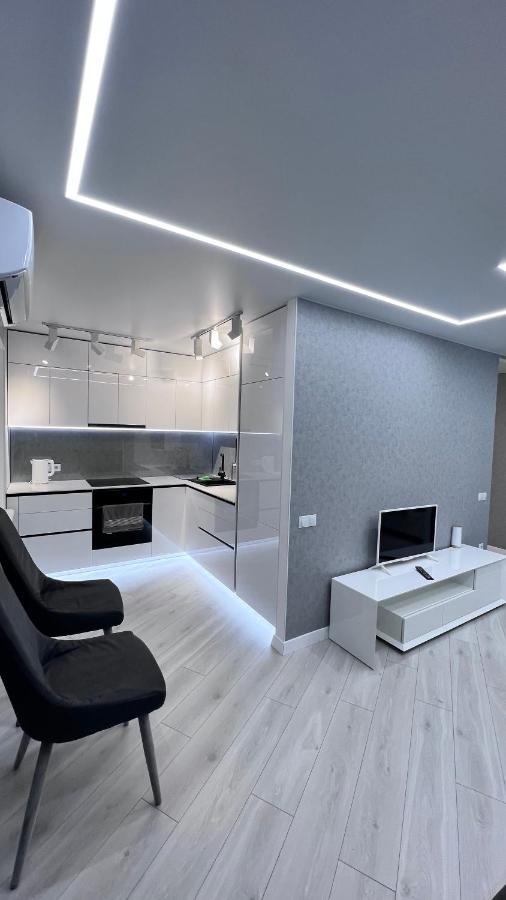 Ferienwohnung Modern Gagarina Avenue Dnipro Exterior foto