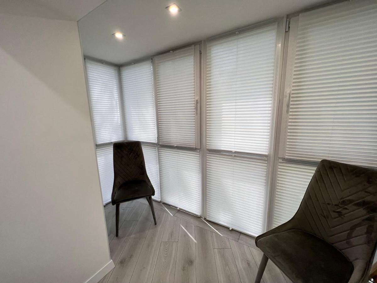 Ferienwohnung Modern Gagarina Avenue Dnipro Exterior foto