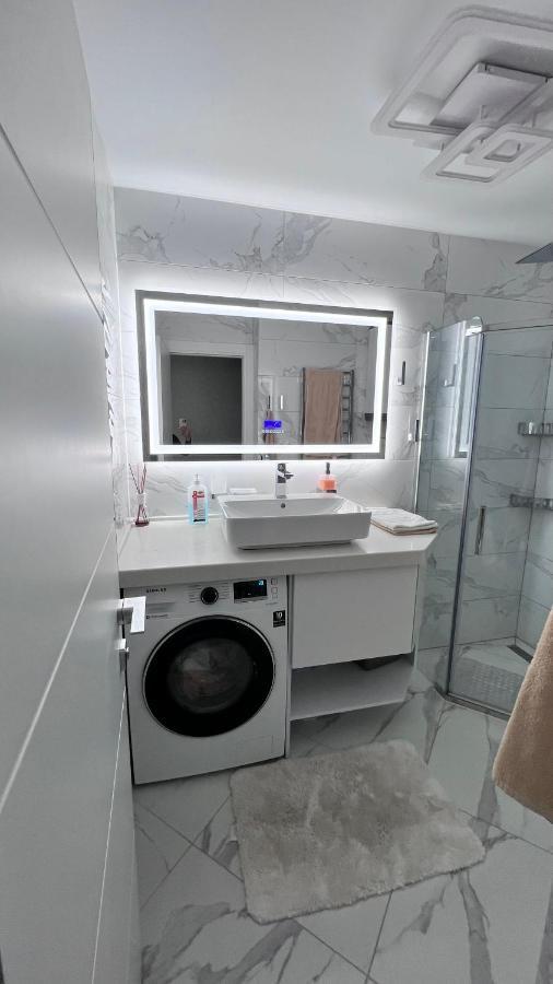 Ferienwohnung Modern Gagarina Avenue Dnipro Exterior foto
